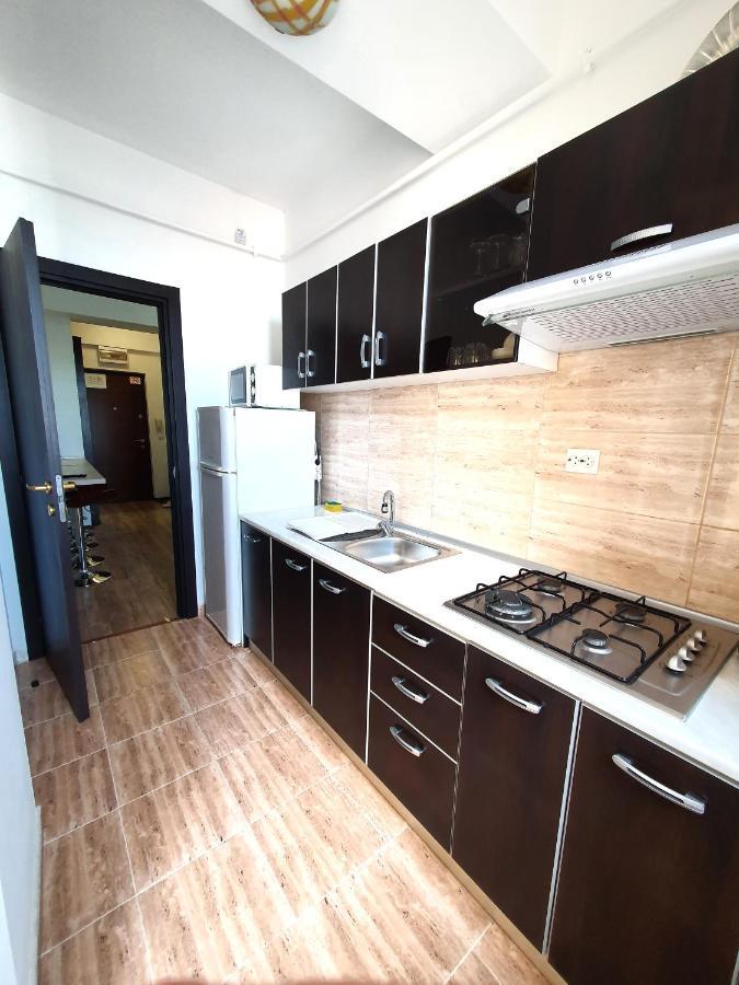 Lakeview Flats Summerland * Mamaia